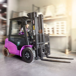 Electric forklift - CBH 2.0 | Mast 3300mm | AntOn by Jungheinrich