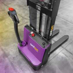 Electric Pedestrian Stacker PSM 1.2 | 1200 kg | Li-ion | AntOn by Jungheinrich - width across fork 570 mm